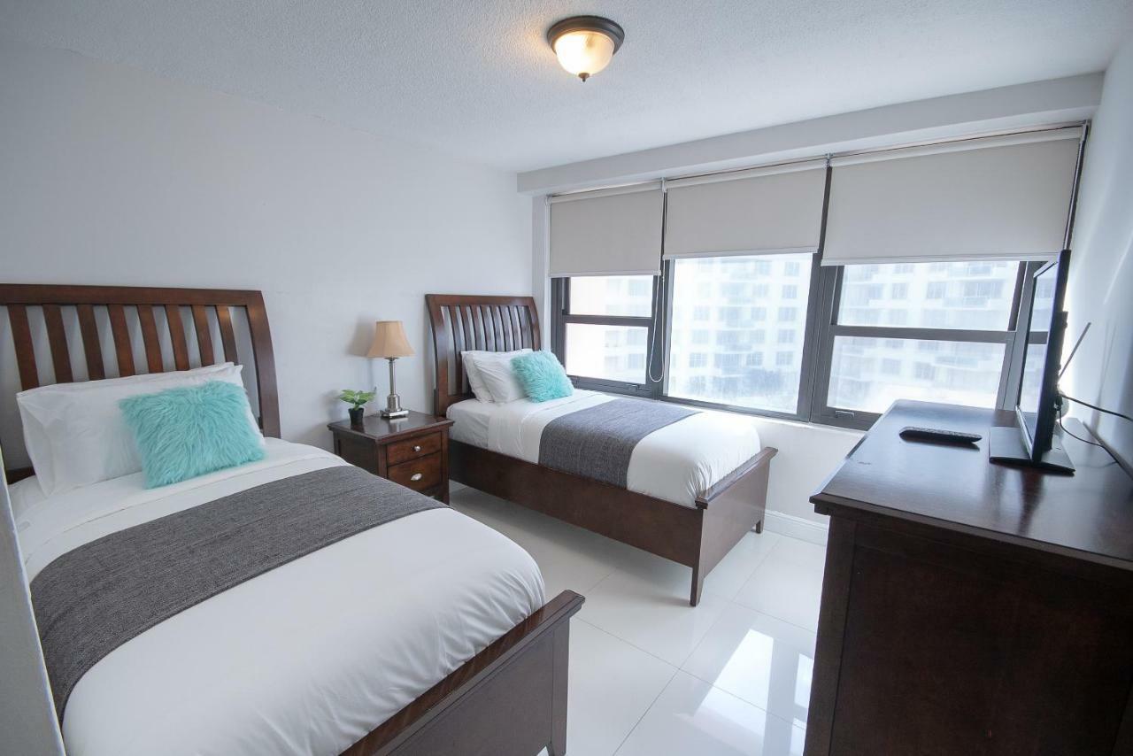 Oceanfront Apartments At The Alexander Miami Beach Exterior photo